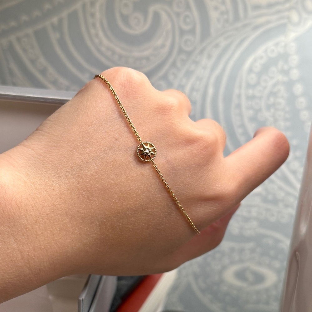 Christian Dior 18K Gold Diamond XS Rose Des Vents Bracelet - Picture 3 of 8